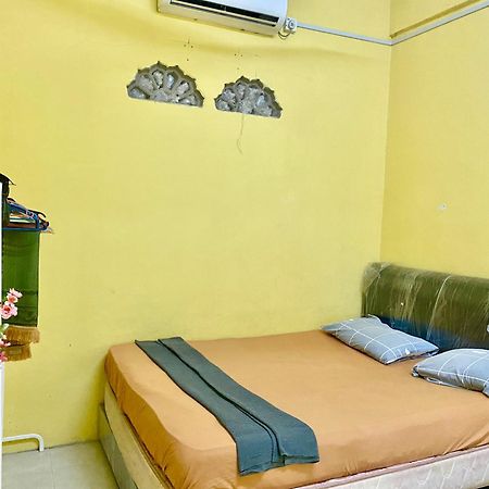 Umi Homestay Batu Buruk 瓜拉丁加奴 外观 照片